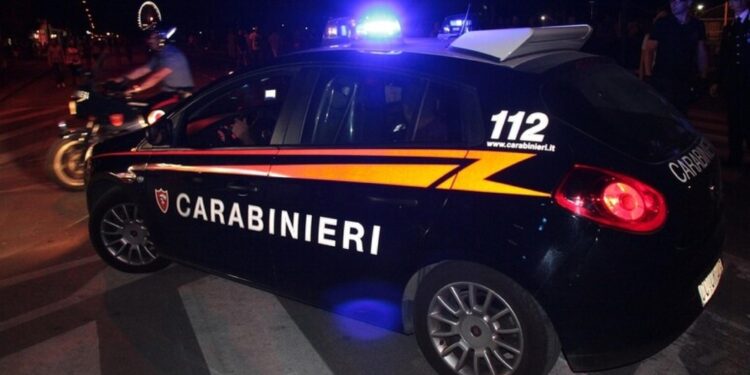 Indagini dei carabinieri per verificare dinamica dell'accaduto