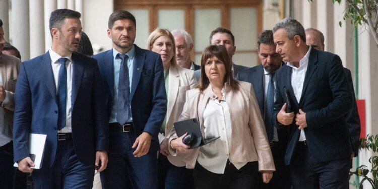 Bullrich: senza un freno urgente la violenza a Rosario aumenta