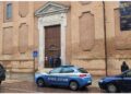 Andrea Saltini ferito nella sede della mostra