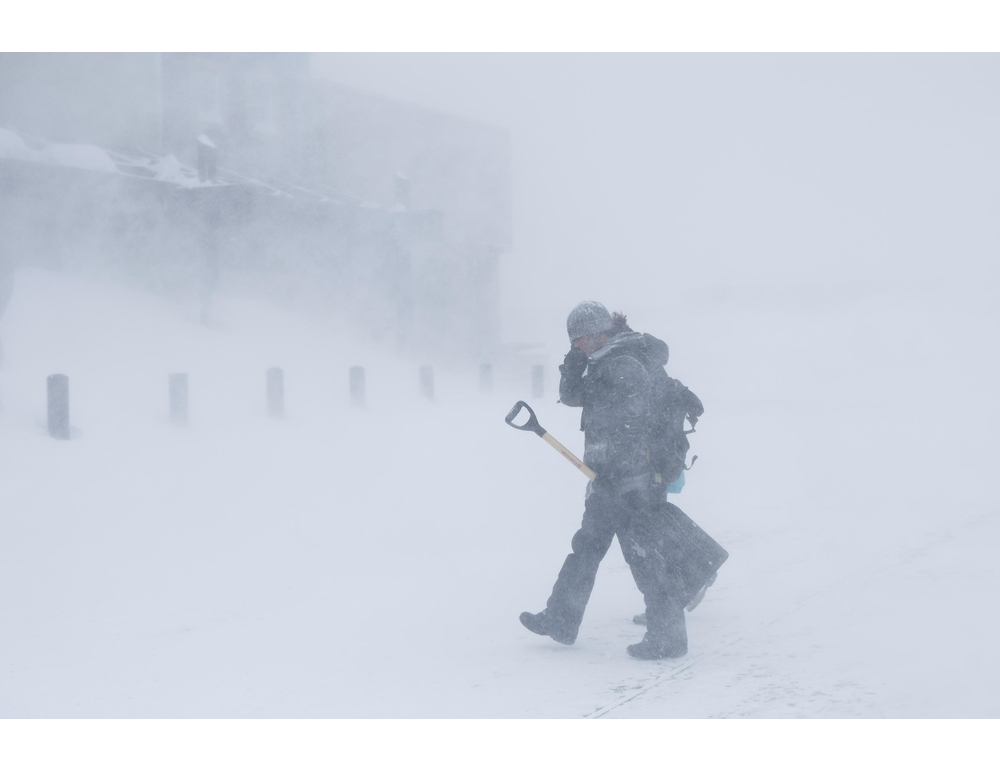California e Nevada colpiti da una maxi bufera di neve