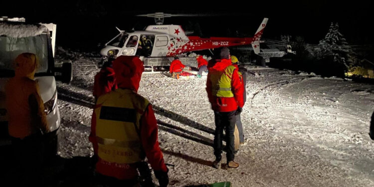 I dispersi avrebbero cercato riparo scavando una buca nella neve