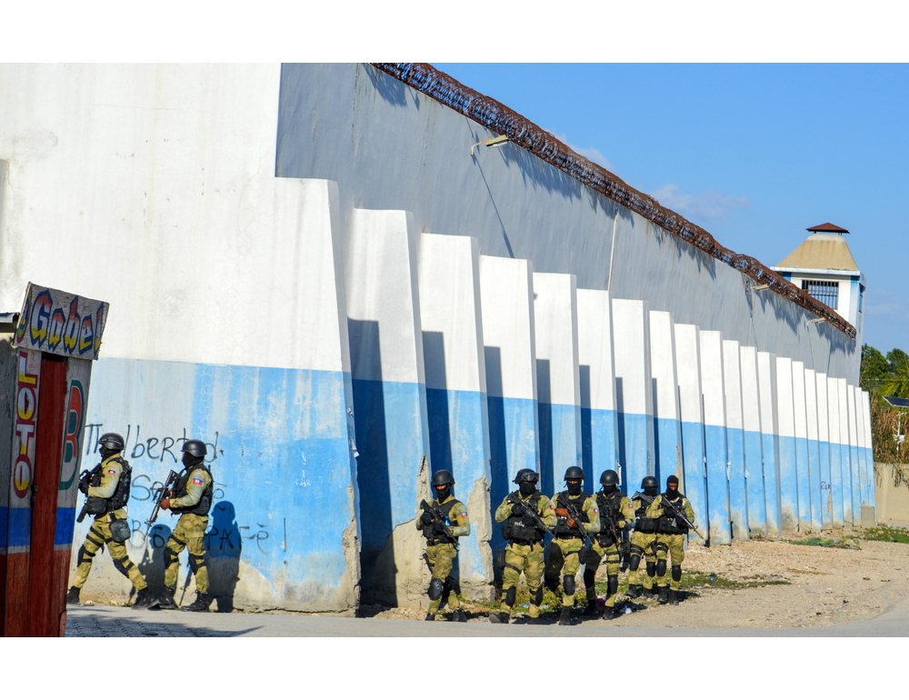 Sos polizia Haiti, ‘gang attacca un carcere, evasioni in massa’