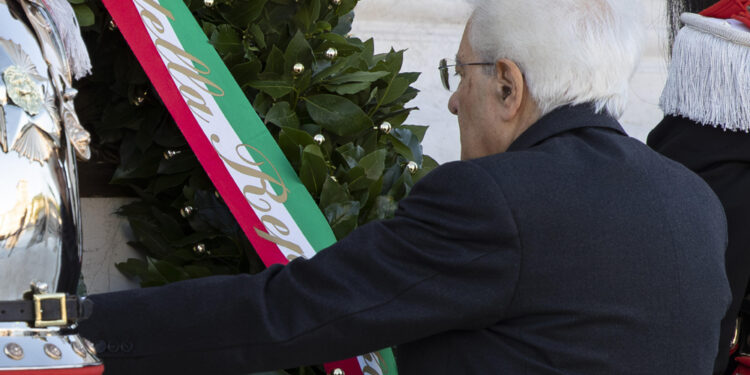 Cerimonia all'Altare della Patria con alte cariche dello Stato