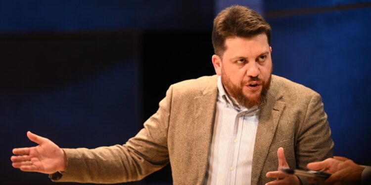 L'ex braccio destro di Navalny preso a martellate in Lituania