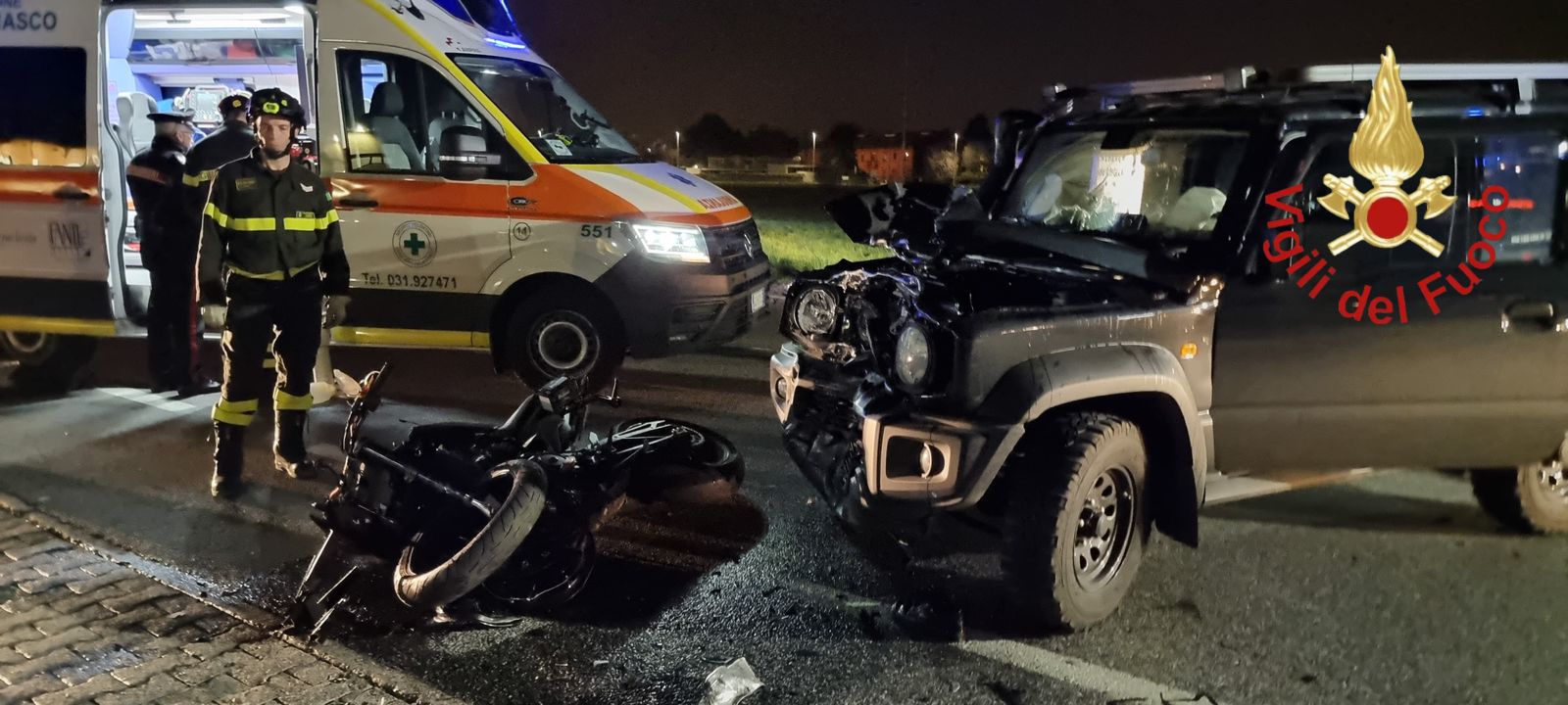 Incidente tra un’auto e una moto a Grandate, morto un 35enne