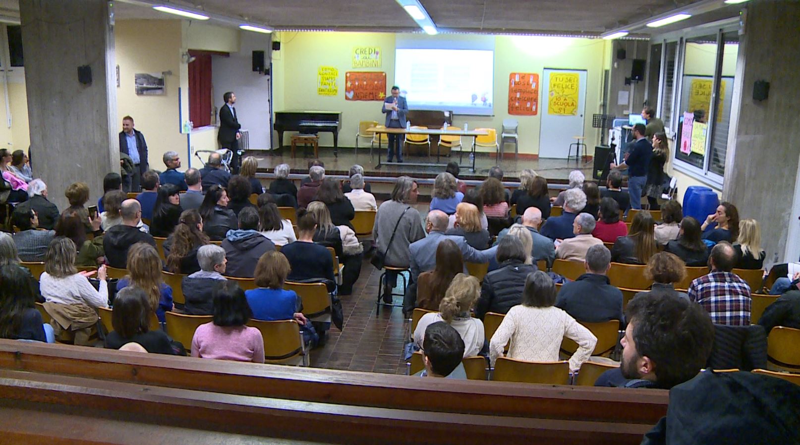 No alla chiusura degli asili nido a Como, raccolte oltre cento firme