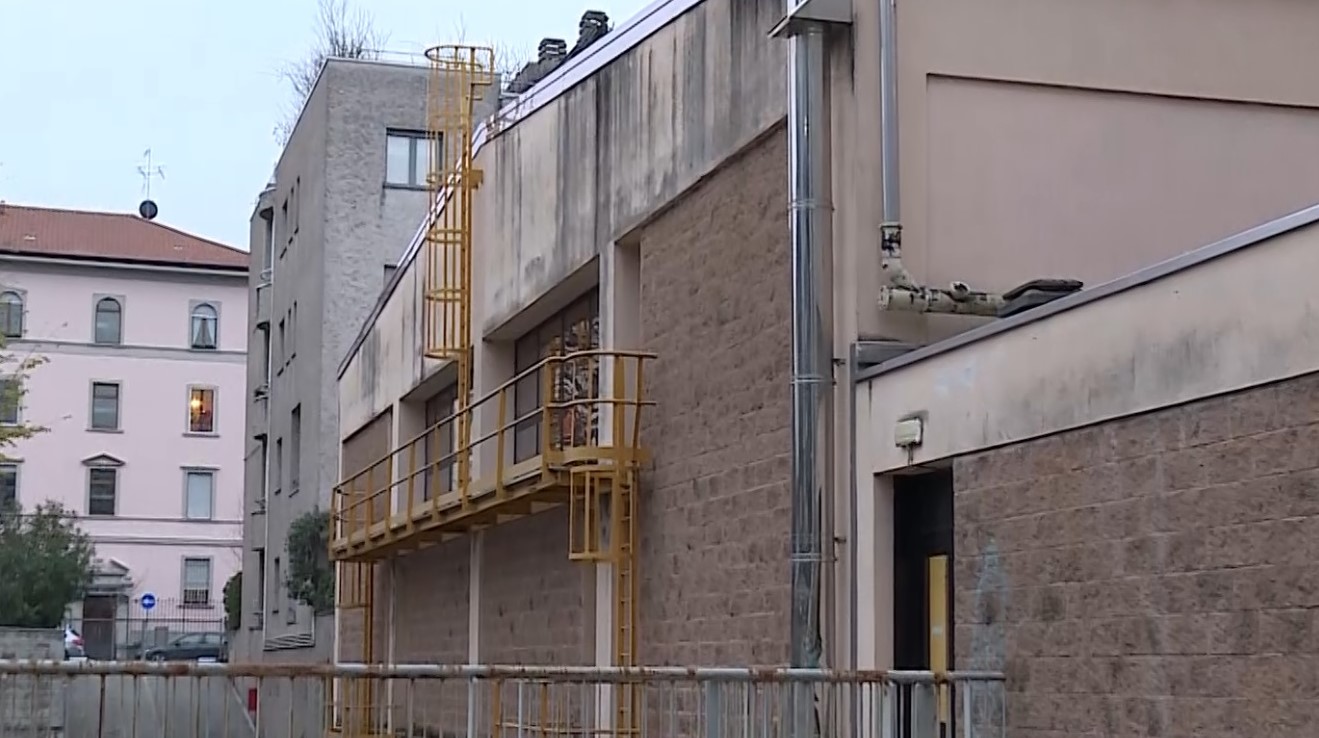 Palestra di via Giulini al Como Volley. Opposizioni all’attacco: “Penalizzate le altre società sportive”