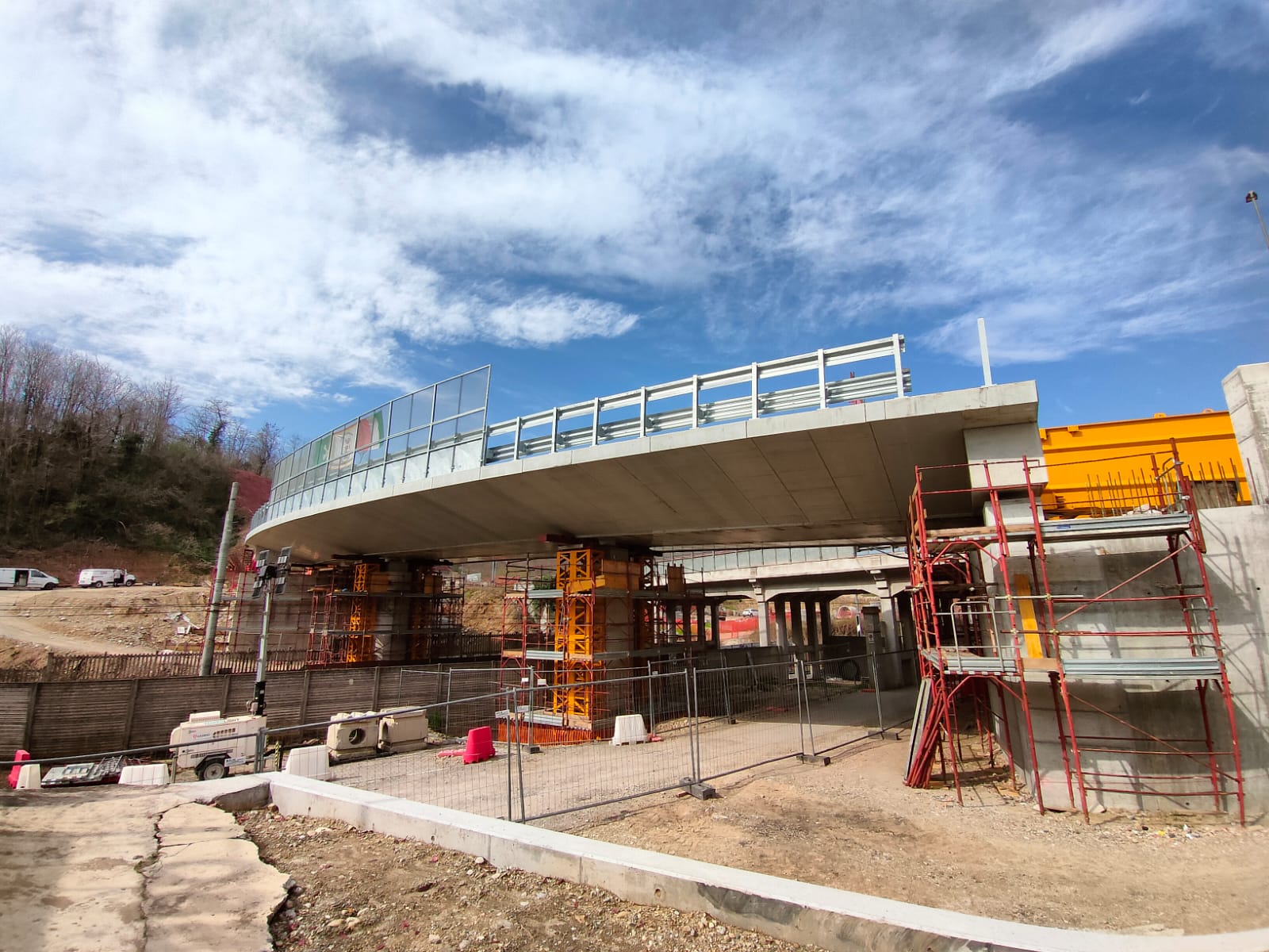 Completato il ponte tra Cantù e Cermenate, le operazioni si sono concluse con un giorno d’anticipo