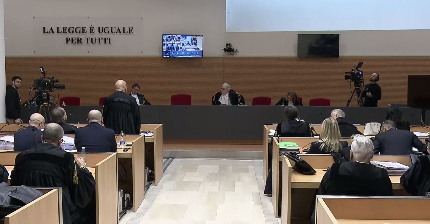 Strage di Erba, l’avvocato dello Stato: “Nessuna nuova prova”