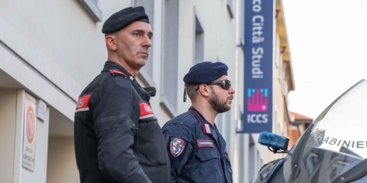 Arrestato al gip di Milano: 'Sentivo le voci e dovevo ammazzare'