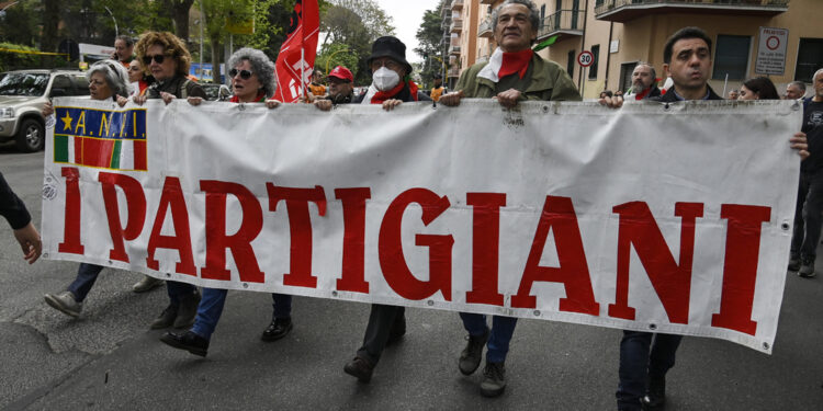 'Ricorda il Minculpop. Si ripristini intervento scrittore'