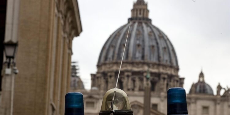 Trovato con coltelli il 10 aprile