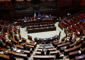 Il testo passa al Senato