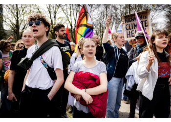 Durante una protesta di Extinction Rebellion