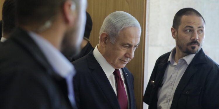 Il partito di Netanyahu: 'Non faccia piccola politica'