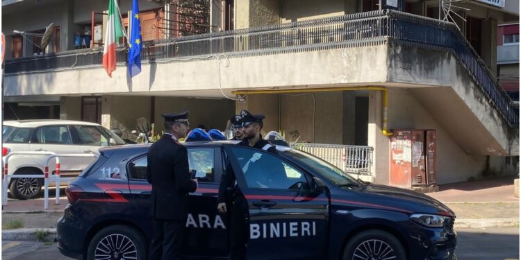 Per sei mesi. Operazione dei carabinieri