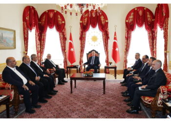 Dopo colloquio presidente turco con Haniyeh