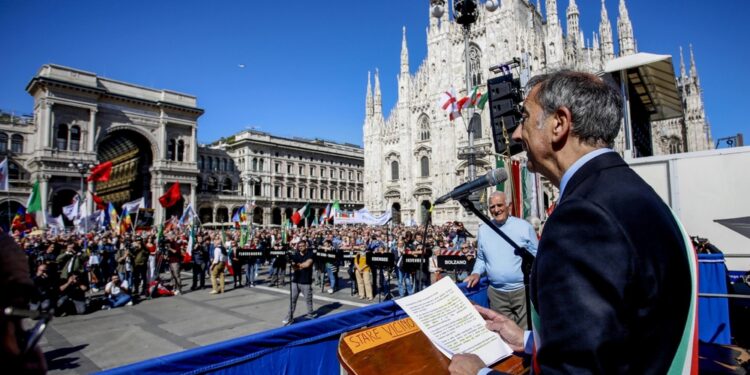 Appello social del sindaco di Milano alla massima partecipazione