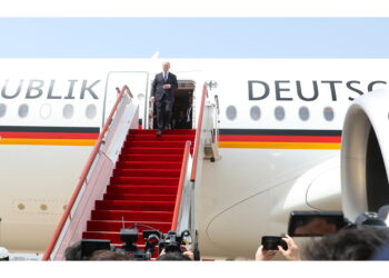 Il cancelliere tedesco ricevuto a Pechino dal presidente cinese
