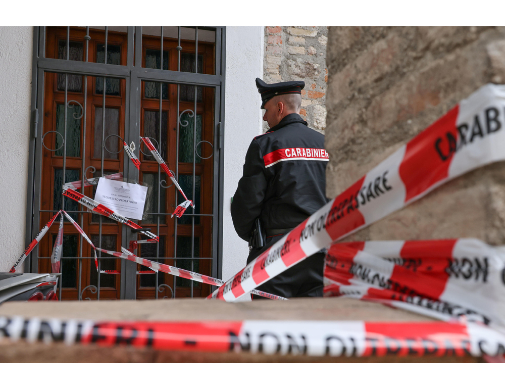 Lei aveva con sé delle ecografie