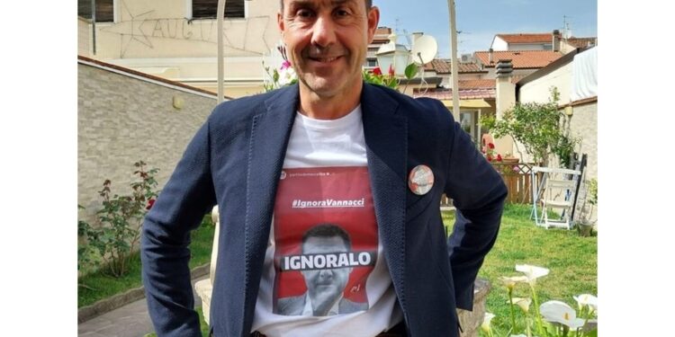 E la Lega sui social applaude alla risposta del generale