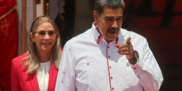 Maduro: 'Daremo una lezione storica a questa destra fascista'