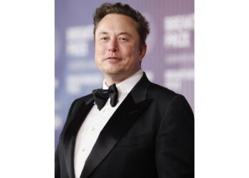 L'ufficio legale del social contrasta con la posizione di Musk