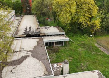 Incendio al palazzetto di Muggiò