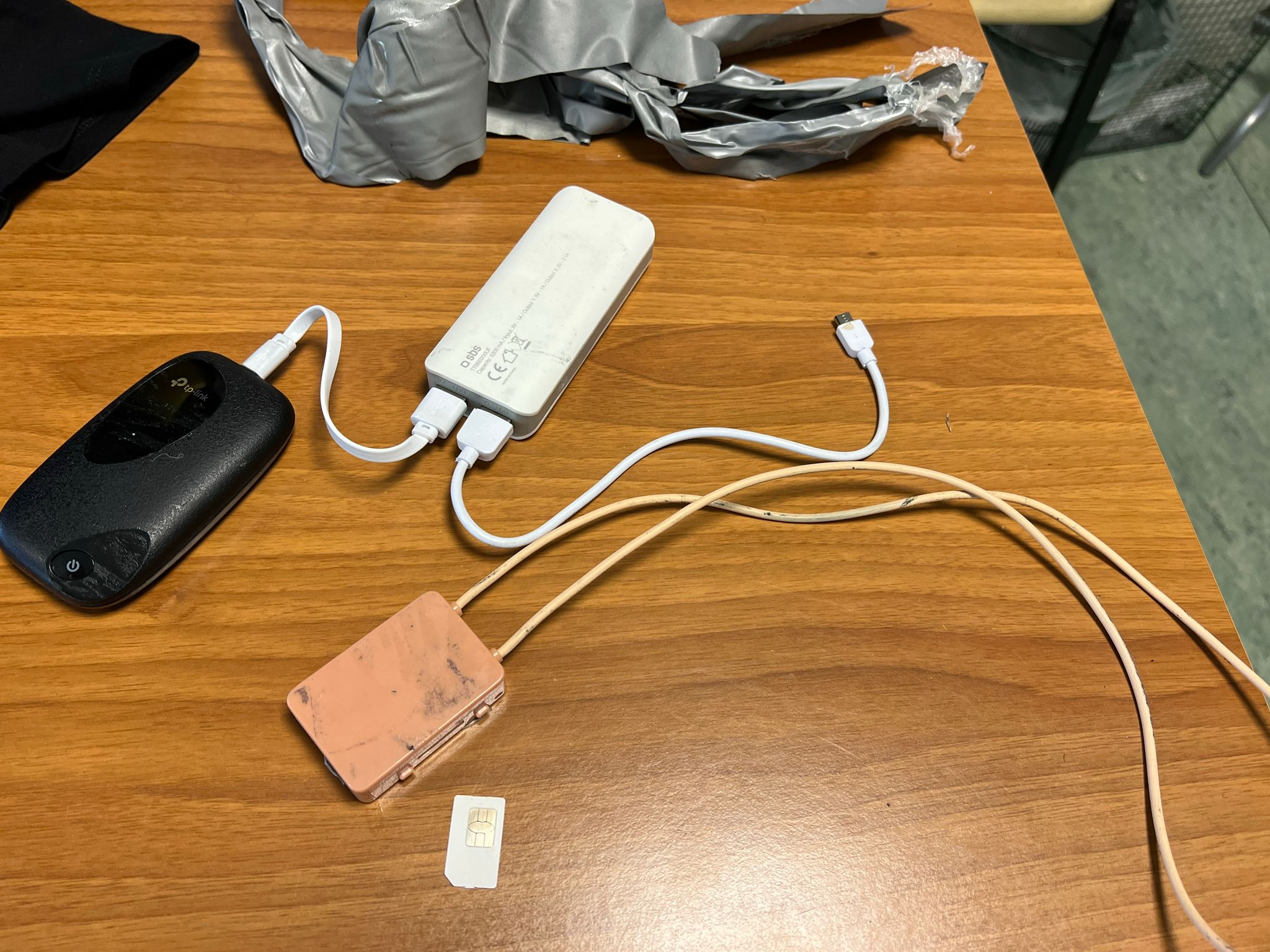 Bocciato all’esame della patente, ritenta con l’inganno. 18enne denunciato dalla guardia di finanza