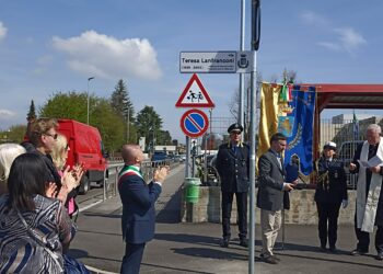 L'inaugurazione di via Teresa Lanfranconi a Mariano Comense