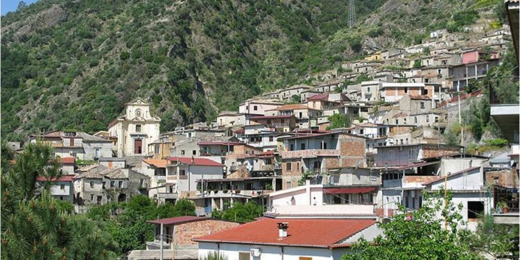 Il primo cittadino uscente ha deciso di non ripresentarsi