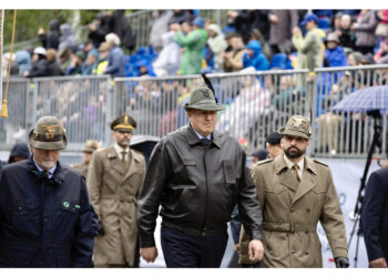 Ad adunata degli Alpini a Vicenza. Alla sfilata in 85 mila