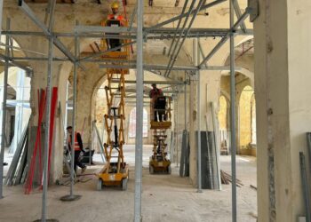 Sindaco Bari mostra cantiere del nuovo Cnr finanziato con Pnrr