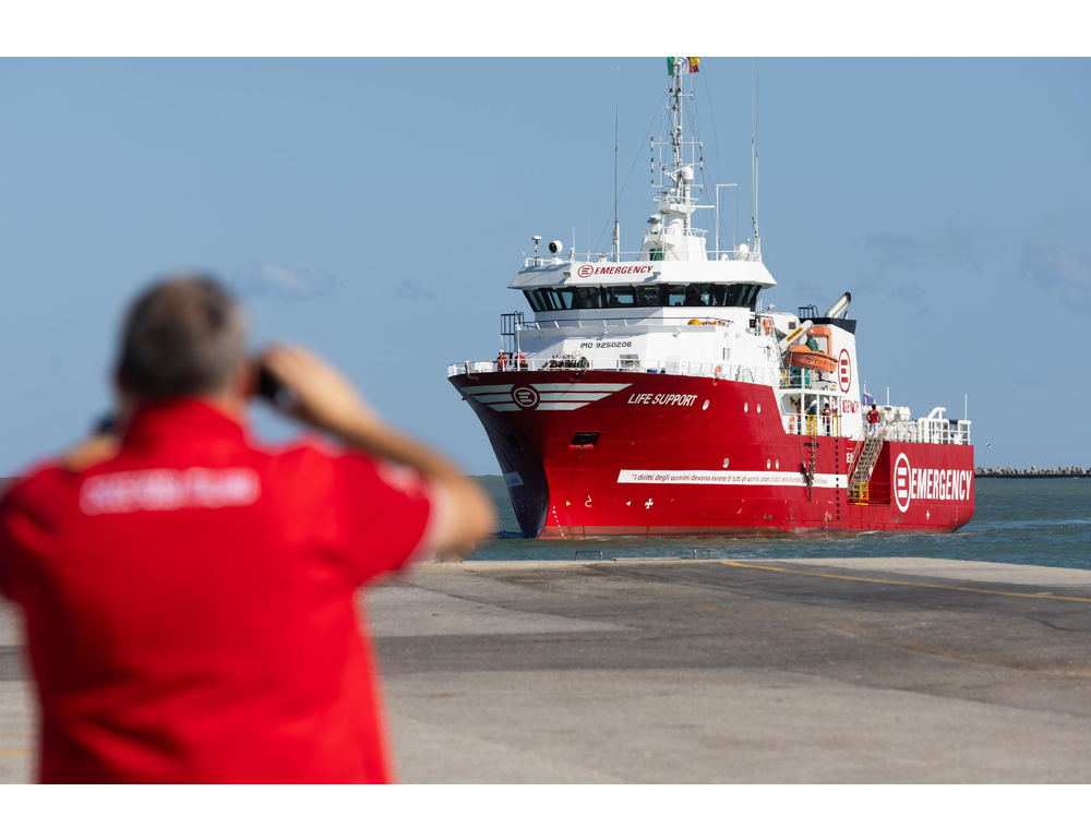 Salvati da nave Life Support di Emergency