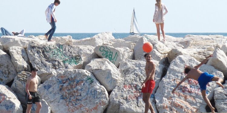 Oggi ultime ore di pioggia su Calabria e Sardegna