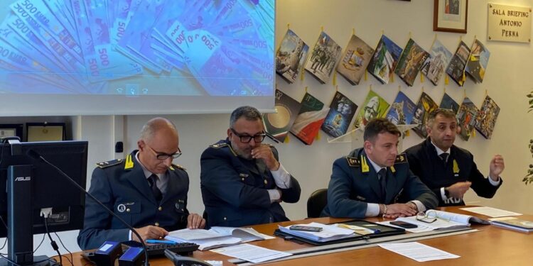 Guardia finanza Bat: 'Metodo guadagno tanto e non pago tasse'