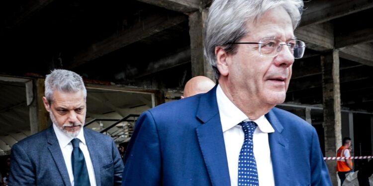 Sulle armi: 'Minaccia è consistente serve una risposta adeguata'