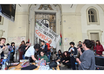 L'Ateneo: "Affrontata questione accordi con Paesi in guerra"