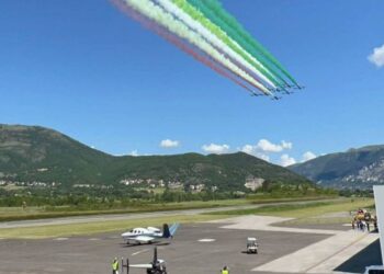 Omaggio alla memoria del copilota del 118 morto