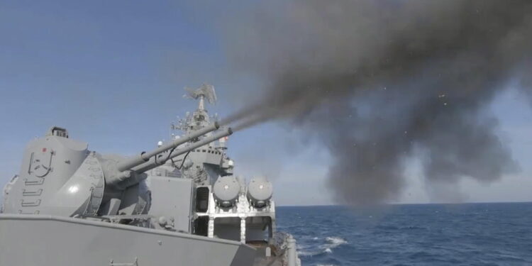 Intelligence:'Drone marino Magura distrugge navi e armi a bordo'
