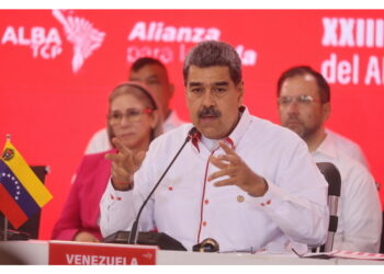 A Diosdado Cabello la guida del team 'in difesa del voto'