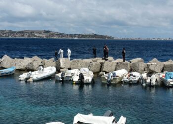 Scoperta vicino imbarcaderi Villa S.Giovanni. Indaga la Polizia