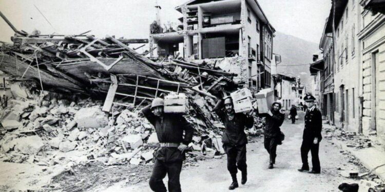L'Orcolàt del 6/05/1976 devastò 100 paesi e provocò 965 morti