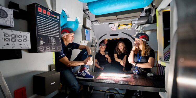 L'astronauta dell'Esa con Stanley G. Love della Nasa