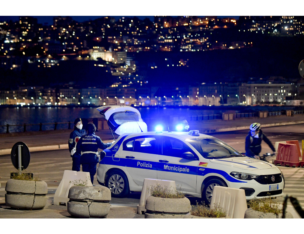 Ragazza di 21 anni investita e uccisa da auto pirata