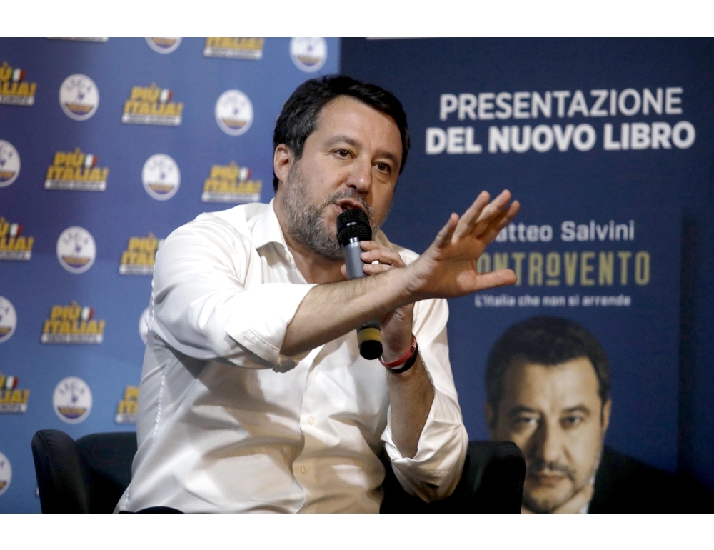 No a italiani che combattono guerre fuori dai confini europei