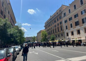 Individuati attivisti del centro sociale Torino con precedenti