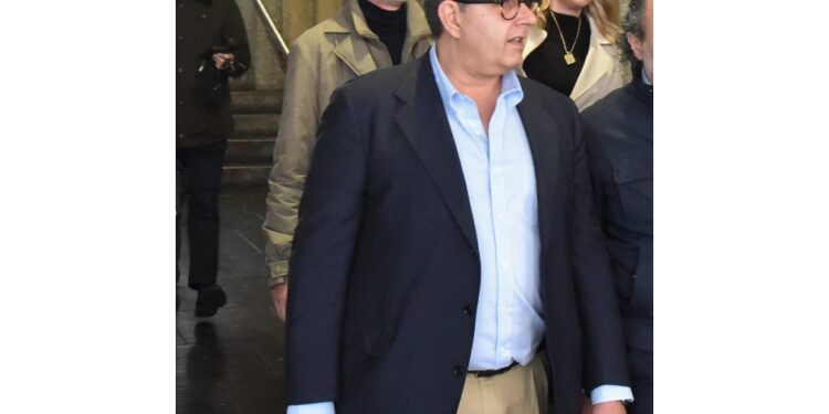 'Per mettere al riparo l'istituzione regionale da tanto fango'