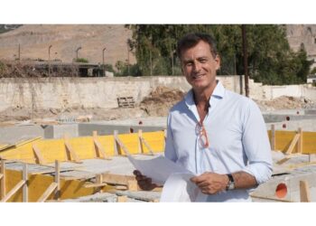 E' un atto dovuto.Magistrati propendono per la tesi del suicidio