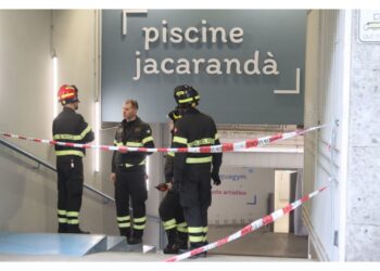 A Milano 11 in ospedale per una 'fuoruscita di miscela di cloro'